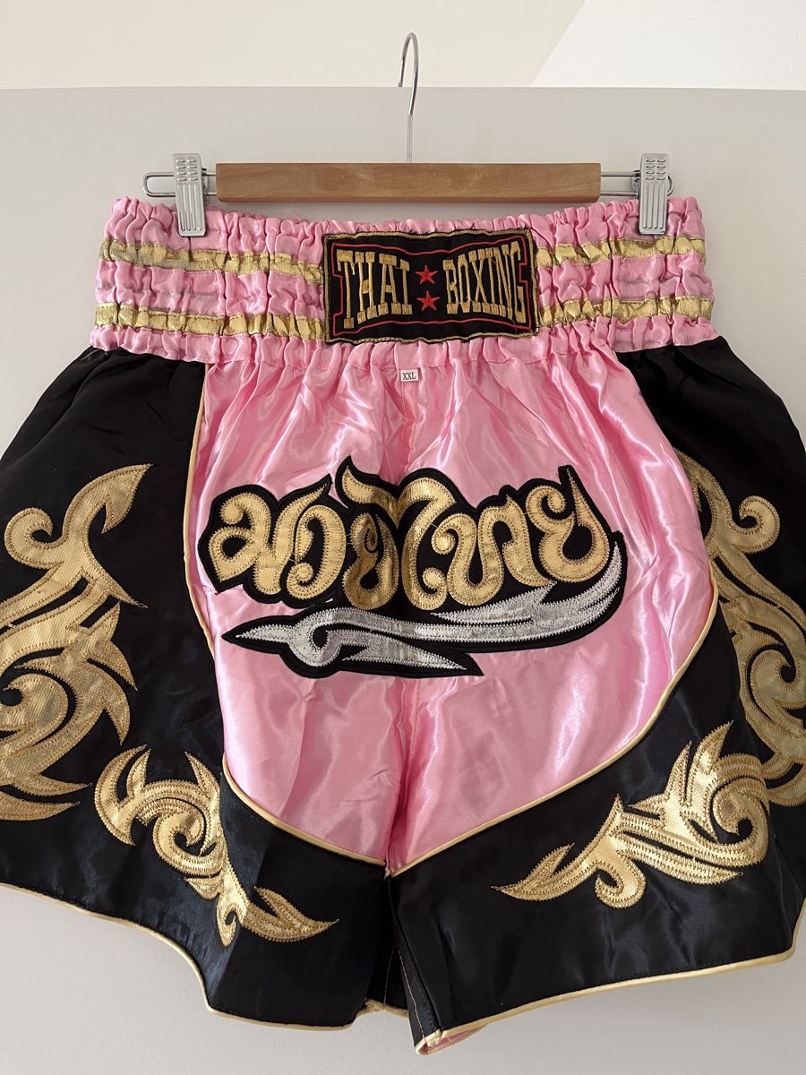 Pantaloni: Thai Boxing Shorts Pink/Schwarz  – Usato da Allschwil venduto da MaloseS08 1