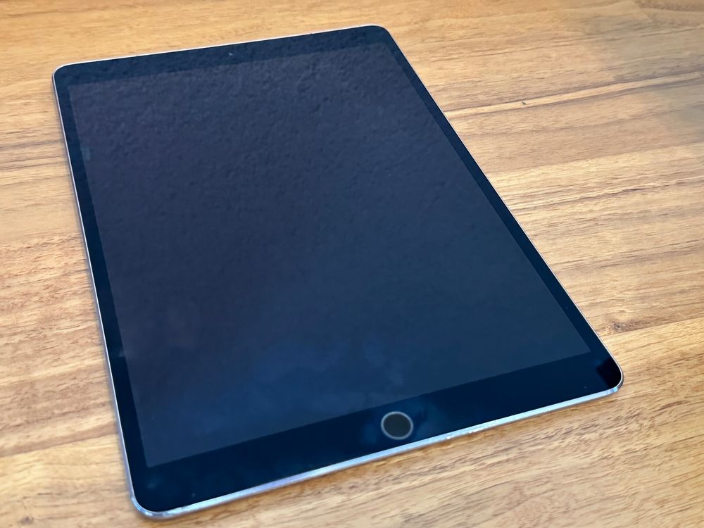 IPAD PRO, 2. Generation (2017) Wifi + Cell - 256 GB | Kaufen auf Ricardo