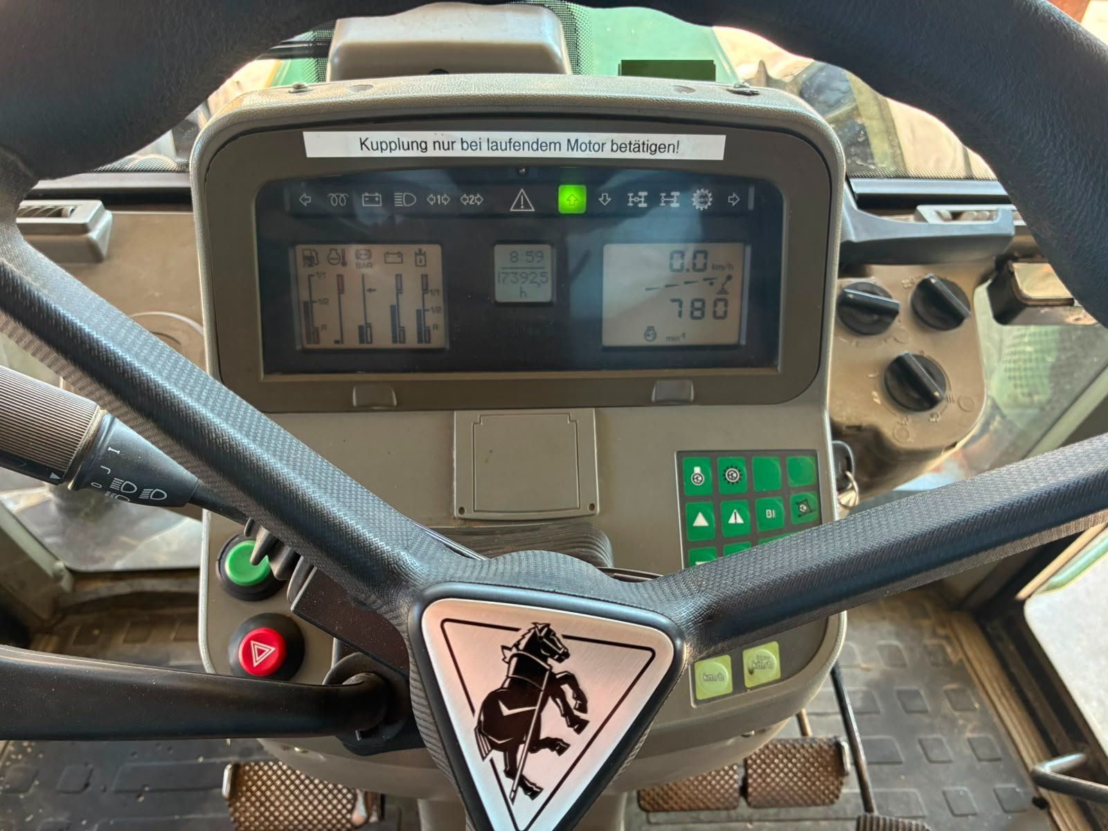 Fendt Trattori: Fendt Favorit 822 – Usato da Mettmenstetten venduto da PassatPower 9