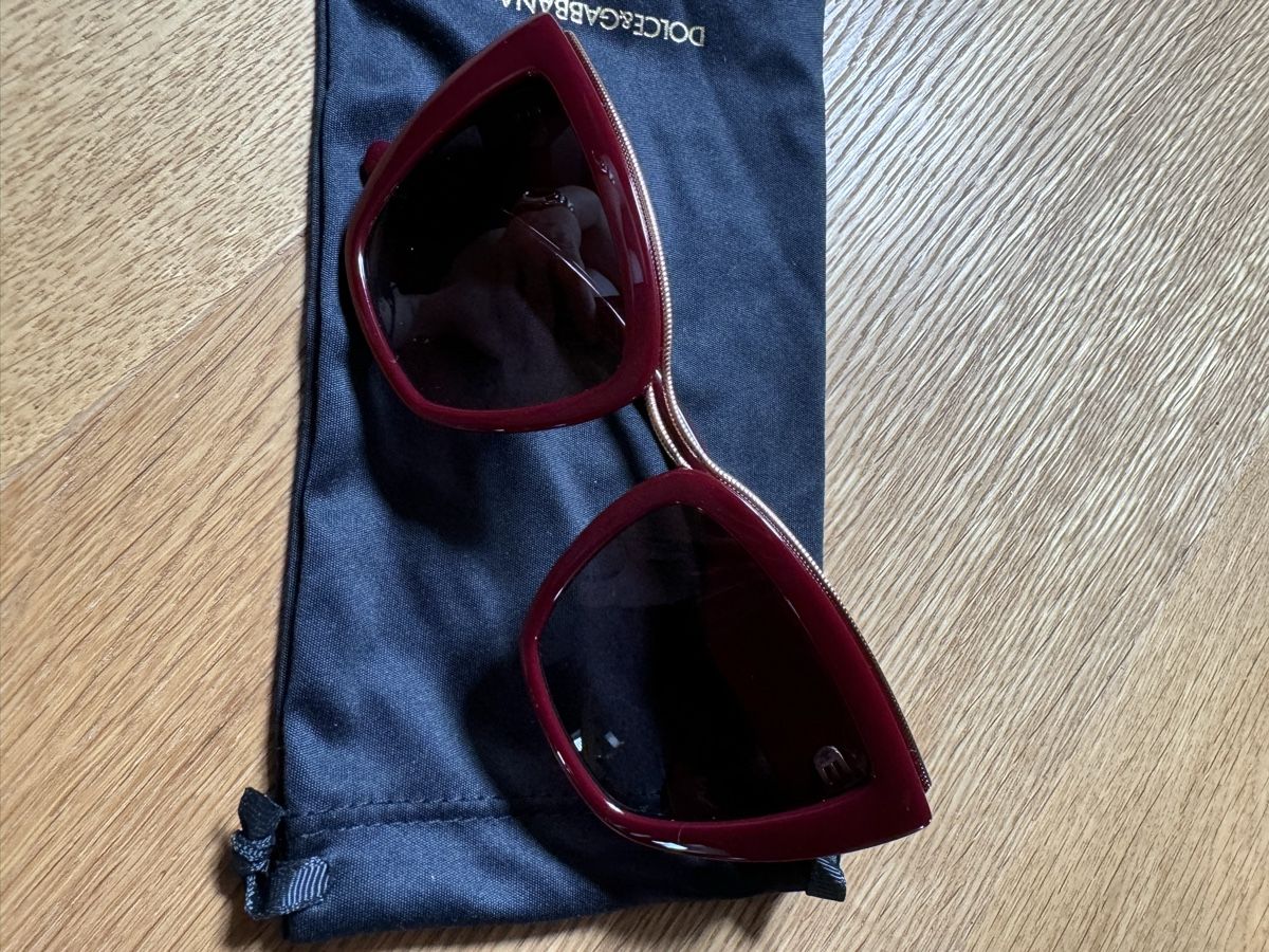 Dolce & Gabbana Occhiali & Lenti: Dolce&Gabbana Sonnenbrille – Usato da Seon venduto da noe_zz6w