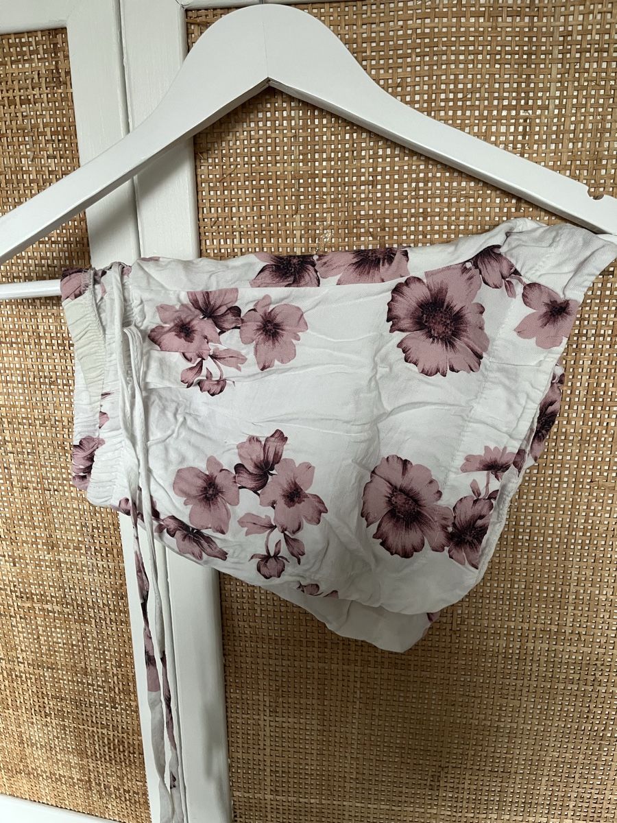 Brandy Melville Pantaloni: Luftige Brandy Melville Shorts – Usato da Zürich venduto da lou_q5l7 1