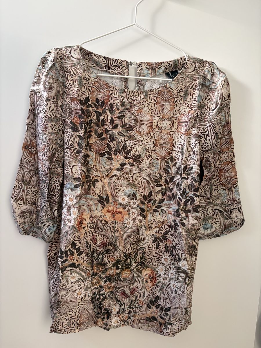 Mango Blusen: Mango Bluse mit Blumenmuster - neuwertig – Neu (gemäss Beschreibung) aus Zürich von lea_8jrs