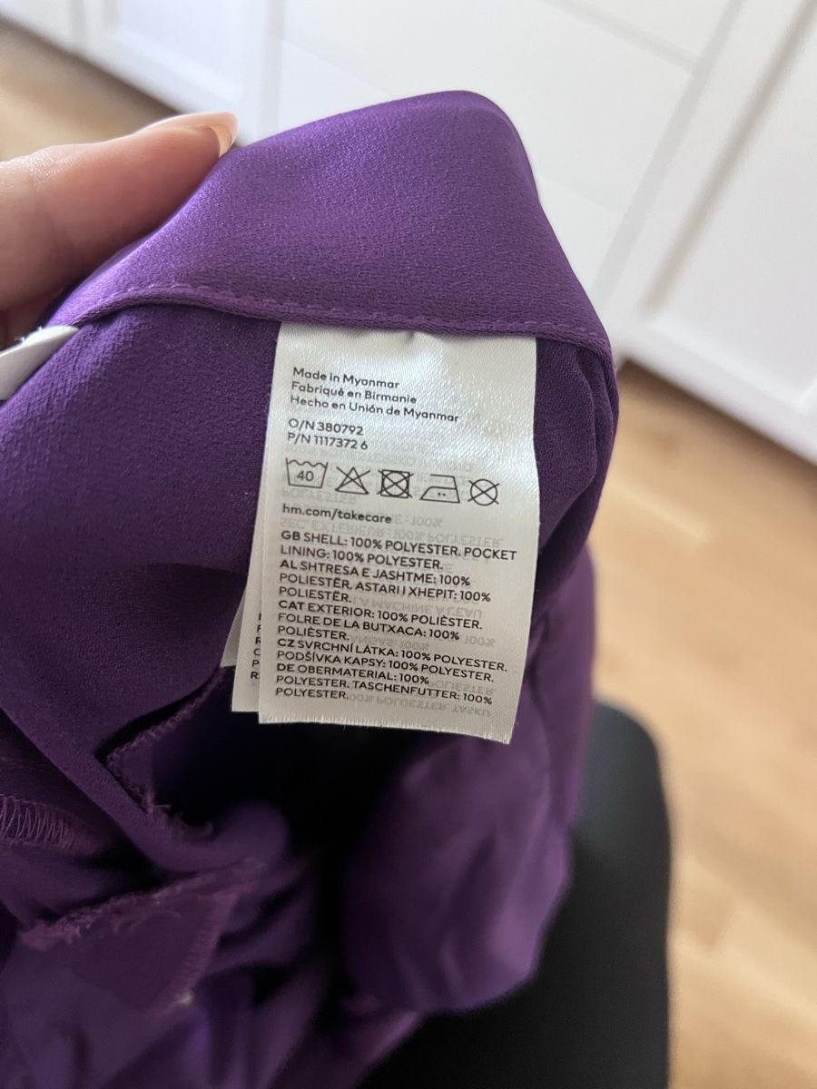 H&M Pantaloni: Hosen Lila Grösse – Usato da Zürich venduto da Mira1310 3