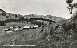 La Lécherette   VD   et chaïne de Vanils       en 1954