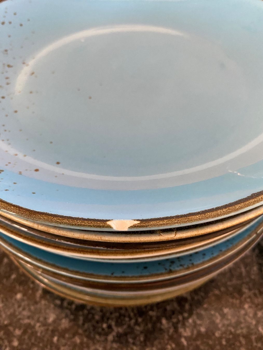 Set di piatti: Geschirr – Usato da wichtrach venduto da Tvenus 7