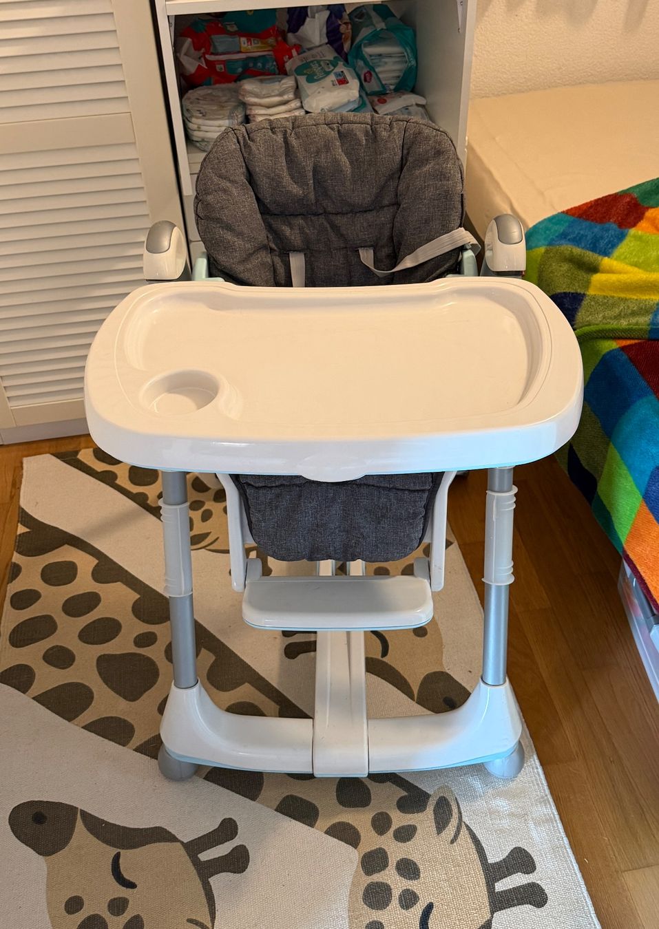 Chaises hautes: Kinderhochstuhl – D'occasion à Dintikon par IMDb
