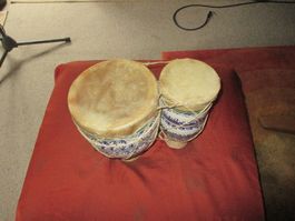 Trommel Handarbeit bemalt