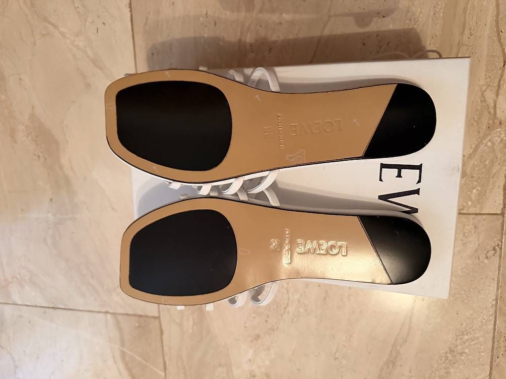 Loewe Scarpe da donna: Loewe Damen Pantoletten Grösse 38 – Usato da Feldbrunnen venduto da mas_g2qr 4
