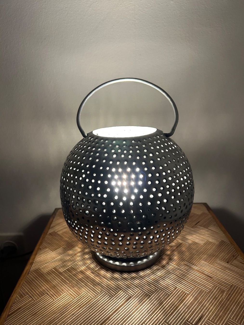Lampade: Tisch Lampe / orientalisch / Kugel Lampe – Usato da Wallisellen venduto da HorstTennenbaum 1