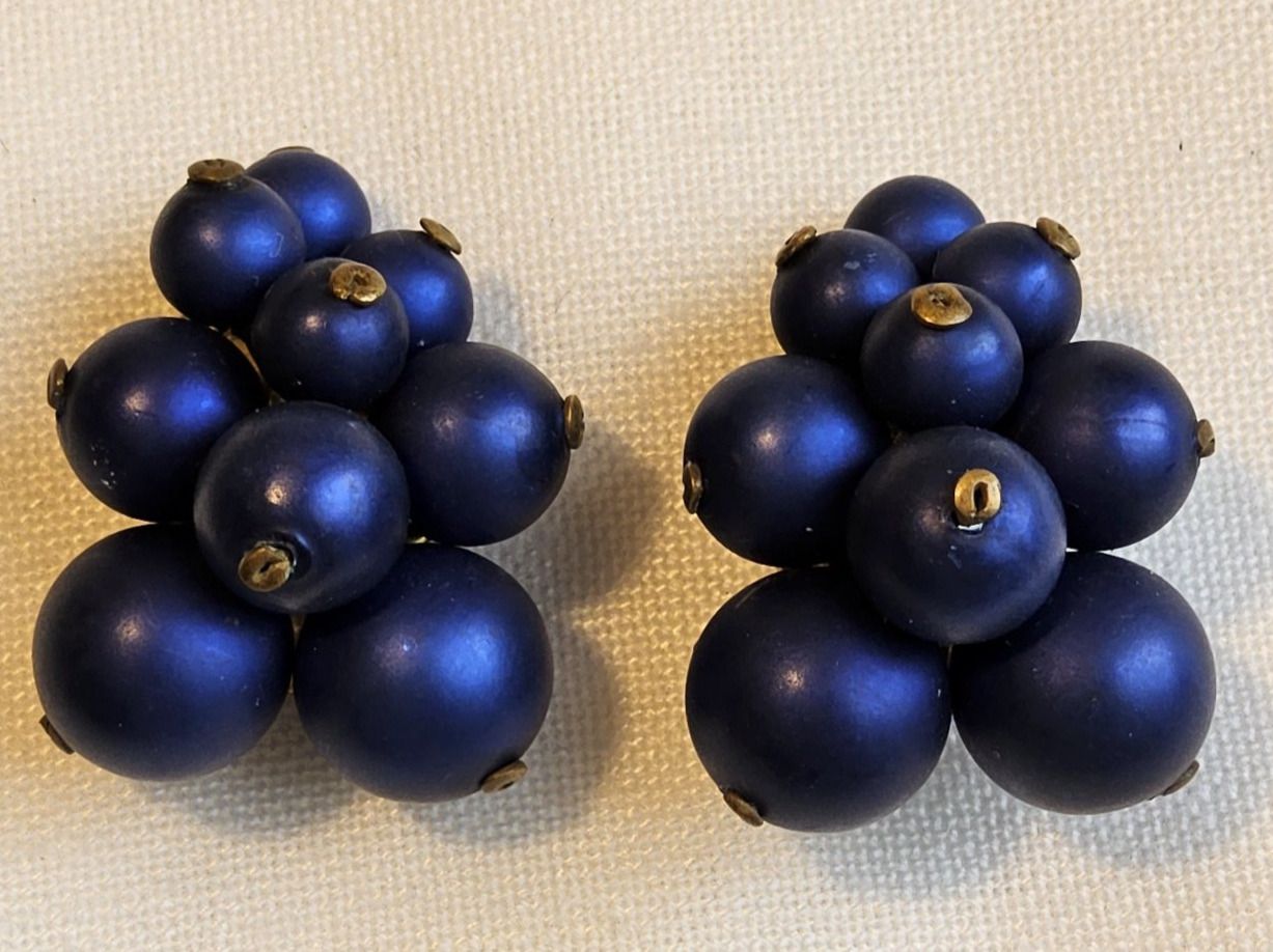 Orecchini pendenti & Orecchini a lobo: Antike Art Déco blaue Ohrclips ca 1930 – Usato da Zürich venduto da gutsan