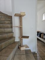 FUKUMARU Cat Tree Wall Mounted used