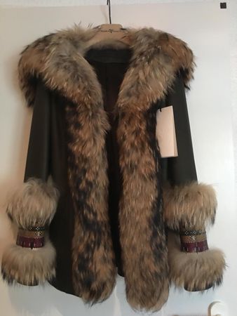 Rentierleder Mantel Duohtavuohta, Waschbär Pelz, neu, S/M