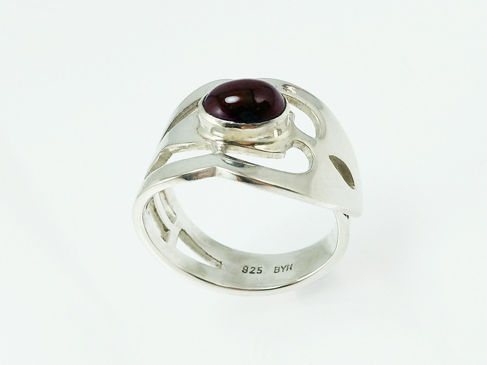 Anelli: Offener Ring aus 925er Sterling Silber mit ovalem Granat – Nuovo e nell'imballaggio originale da Meilen venduto da Byrd-bijoux 4