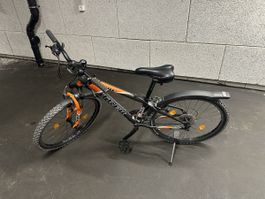 Trek Mountainbike Farbe Schwarz Orange Radgrösse 26