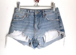 Kurze Denim Bershka  Jeans , EU Gr. 32