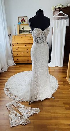 NEW ARRIVAL! Lilien West Spitzen FitnFlair Traumbrautkleid