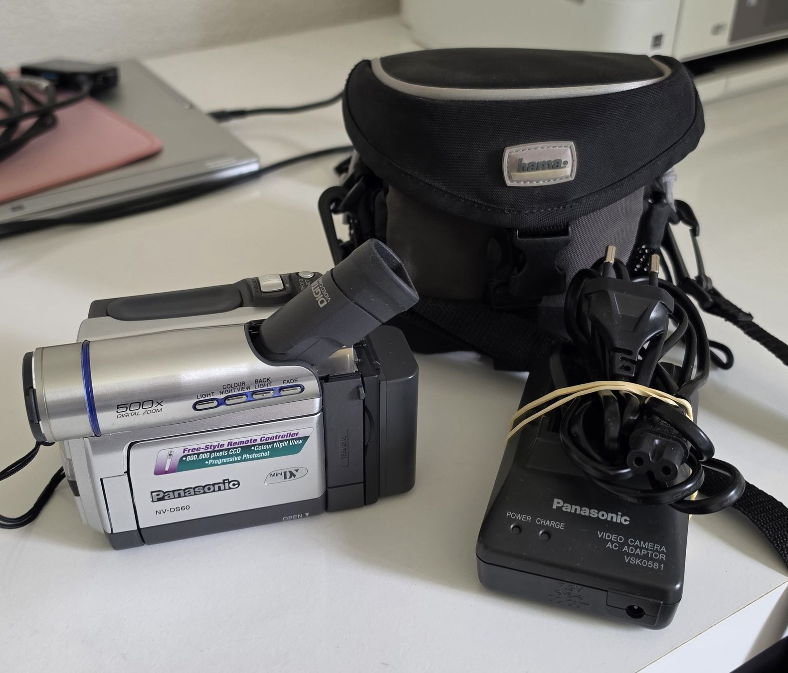 Panasonic Videocamere: Panasonic NV-DS60 Digital Video Kamera – Usato da Galgenen venduto da jen_v552 3