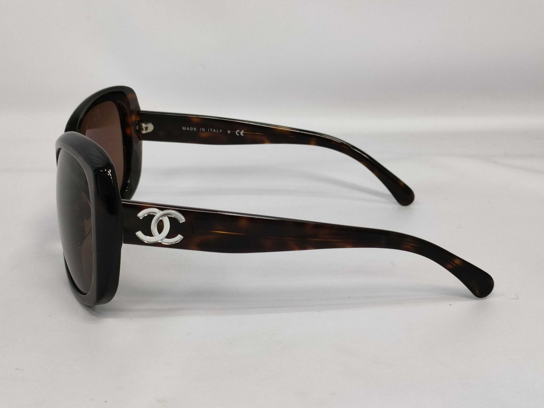 Chanel Occhiali & Lenti: CHANEL 5183-A Sonnenbrille – Usato da St. Gallen venduto da Love_Luxury 1