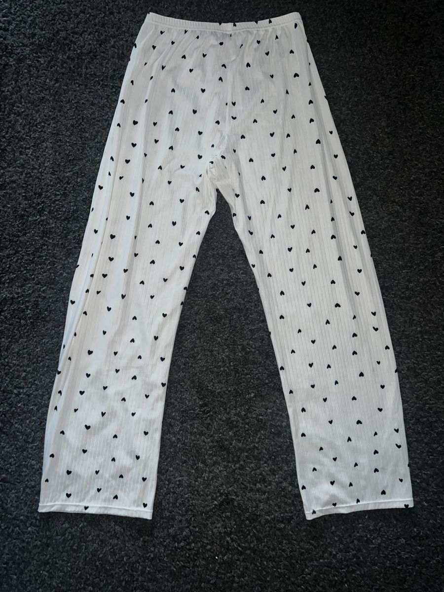Negligees & Pyjamas: Pyjama Set Damen Weiss Herzchen Gr. M – Neu (gemäss Beschreibung) aus Effretikon von Briga.S. 5