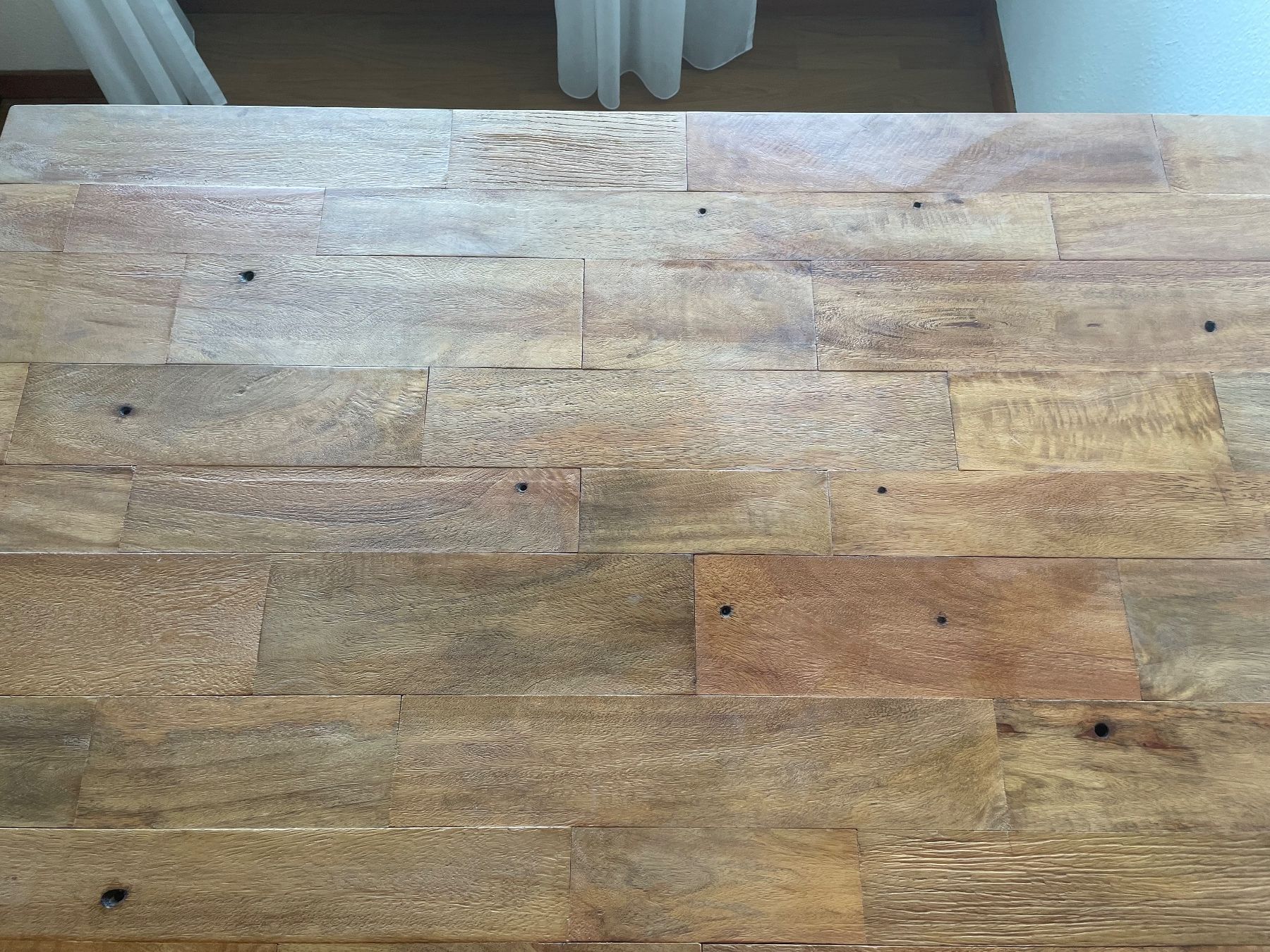 Tables: Holztisch – D'occasion à Luzern par sil_6mrn 2