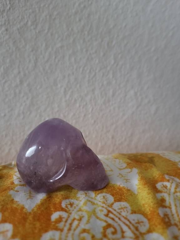 Minéraux & Lithothérapie: Kristallschädel Amethyst neu – D'occasion à Effretikon par Zebra37 1