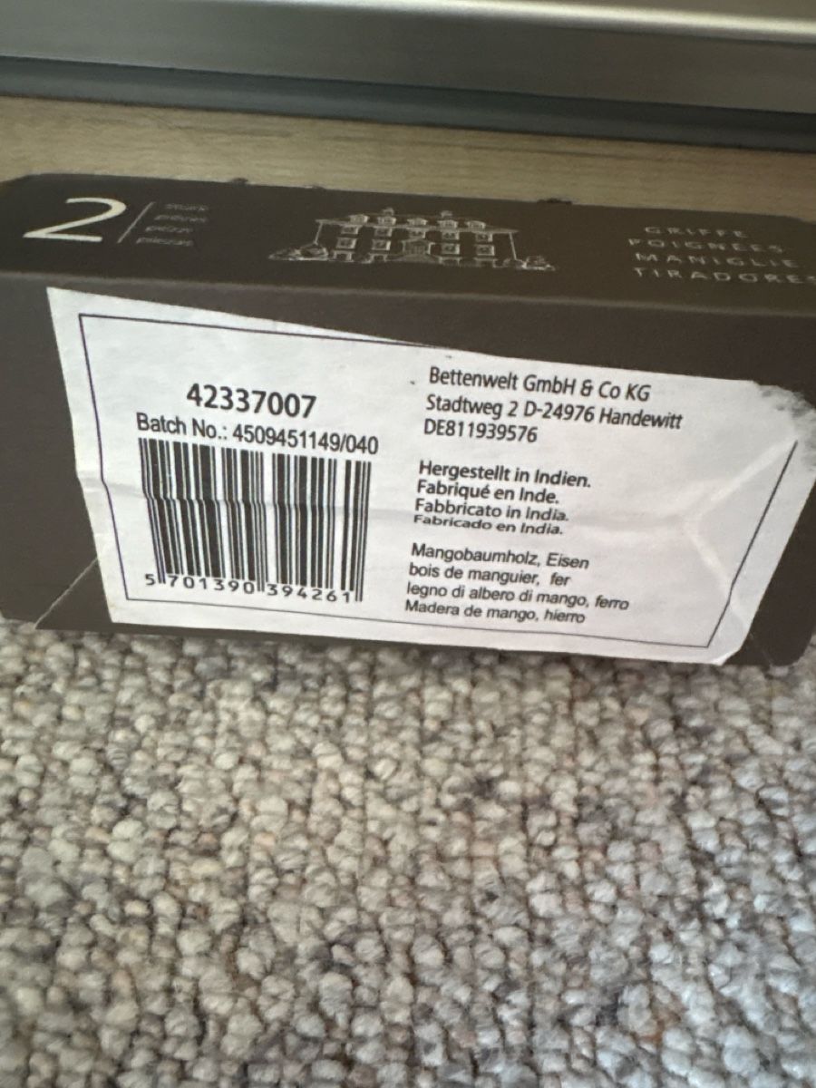 Bastelsets: Griffe 2 Stk. neu Möbelgriffe braun weiss – Neu und originalverpackt aus Berneck von SESSES 3