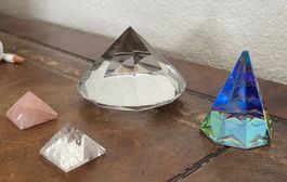 4 Prismen Kristall, Rosenquarz - Top Zustand