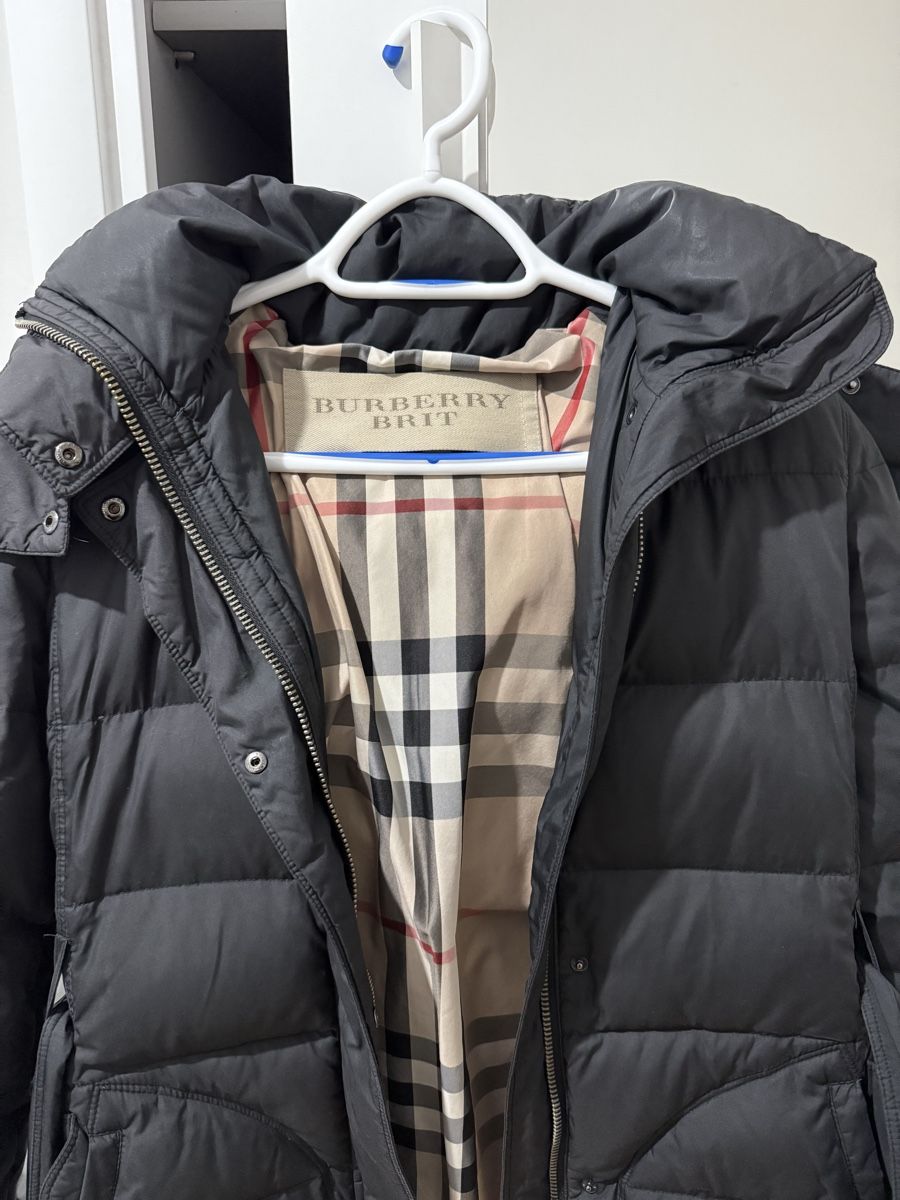 Burberry Giacche: Burberry Brit Down Puffer Jacket - Size XS - Ladies – Usato da Seon venduto da Avina12 1
