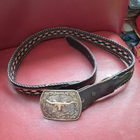 Gürtel Justin geflochten mit Stier Schnalle silber