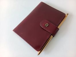 ETIENNE AIGNER Ancien répertoire téléphonique avec stylo