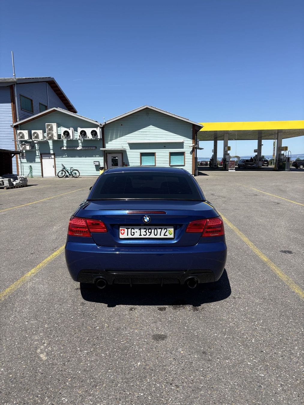 BMW Autos: Einzigartiger BMW 335i e93 in Le mans bleu! – Gebraucht aus Romanshorn von Mitho3 3