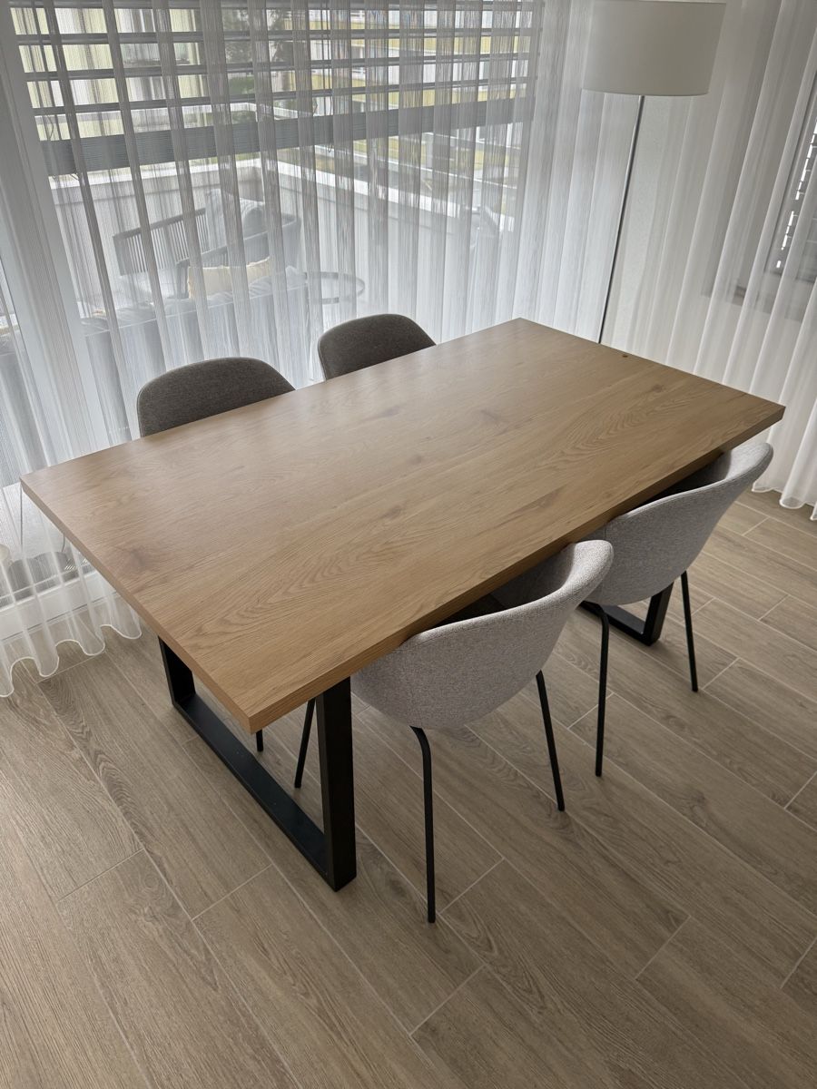 Conforama Tische: Tisch – Neu (gemäss Beschreibung) aus Dübendorf von bur_6h9r