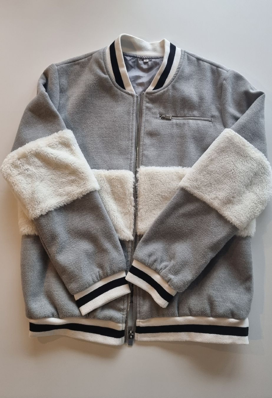Jacken: Bomberjacke – Neu (gemäss Beschreibung) aus Balgach von Patty04