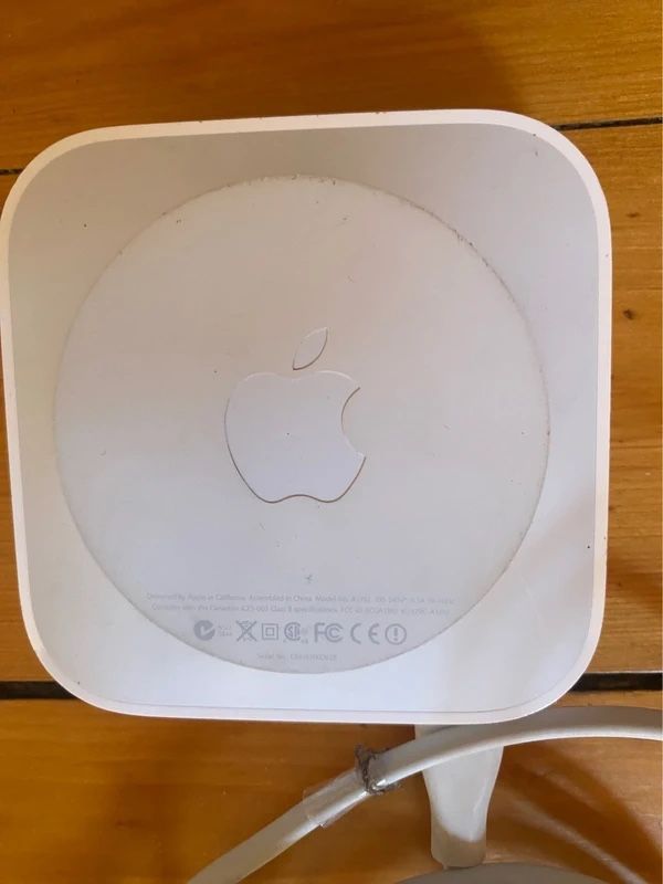 Apple Modem & Router: AirPort Apple Express 2 – Usato da Chiasso venduto da fairy81 1