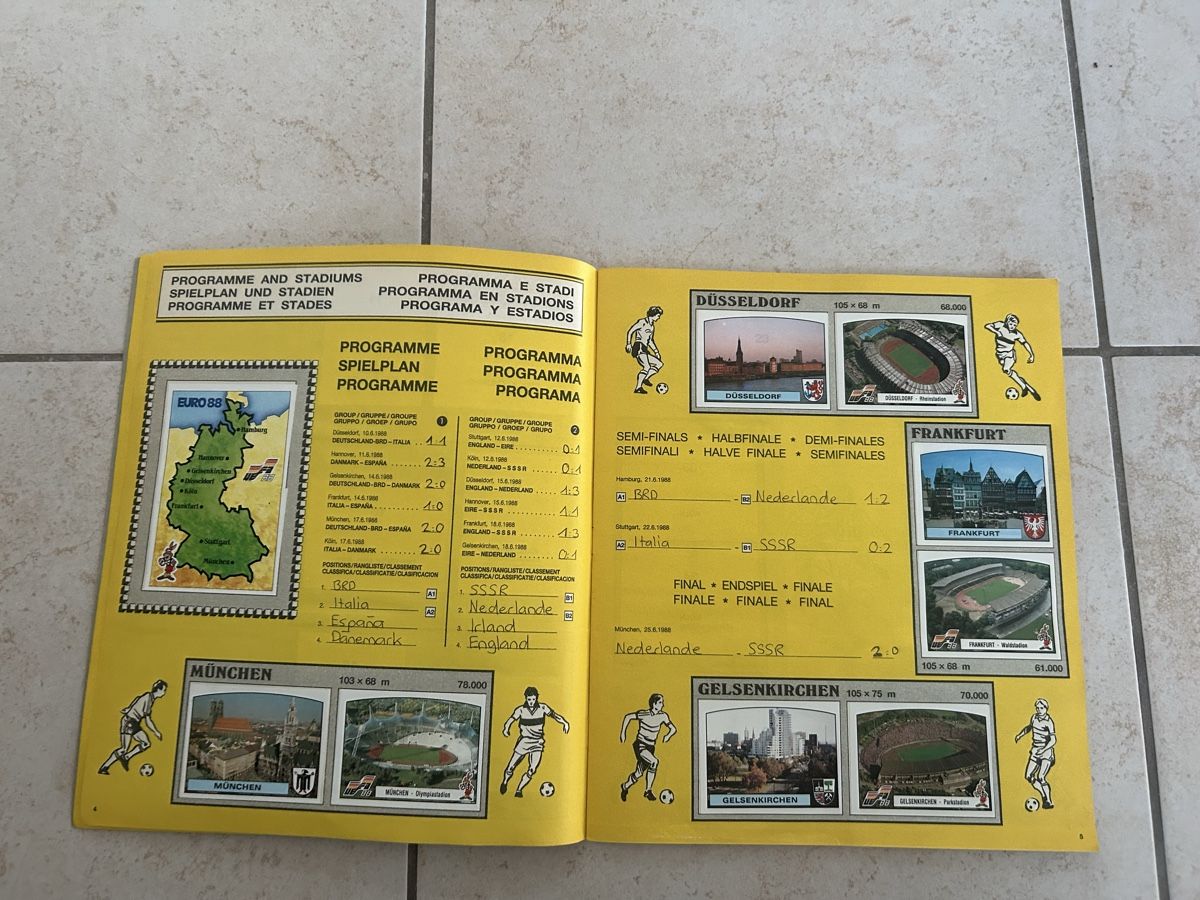 Panini Alben: Panini Euro 1988 komplett – Gebraucht aus Binningen von Flagello 3