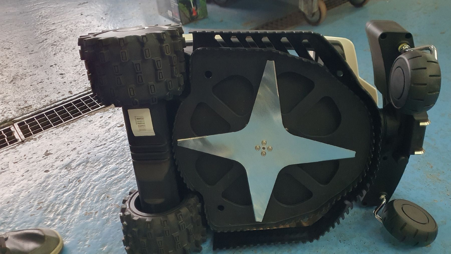 Ambrogio Tondeuses à gazon: Rasenroboter – Neuf (Voir description) à Maienfeld par RobofixAG 2