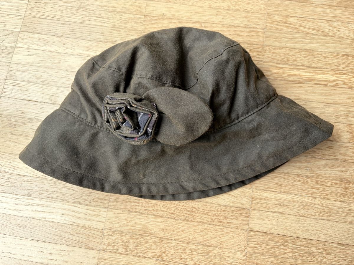Barbour Copricapi, berretti & cappellini: Barbour Hut Classic Tartan Futter Gr M – Usato da Nürensdorf venduto da salut