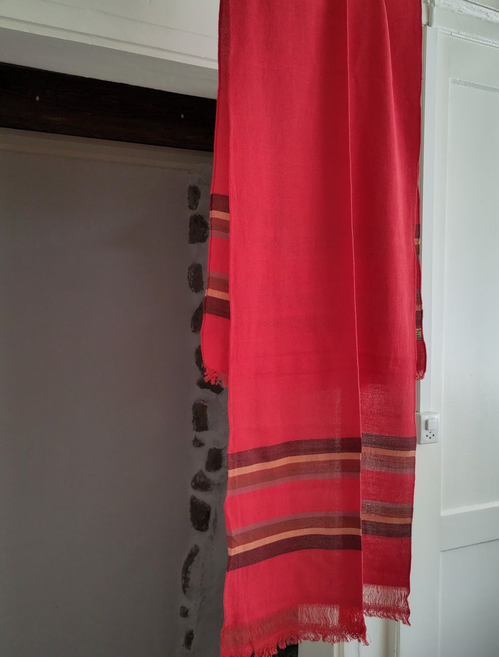 Foulard & Sciarpe: roter Schal – Nuovo (secondo la descrizione) da Winterthur venduto da Kikoroto 2