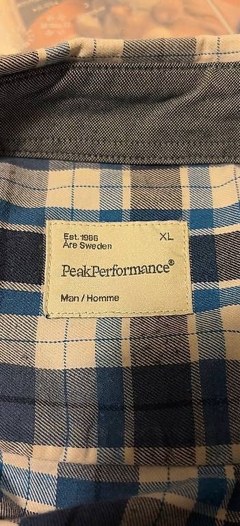 Peak Performance Camicie: Peak Performance - Hemd - XL – Usato da Basel venduto da cla_f5hs 2