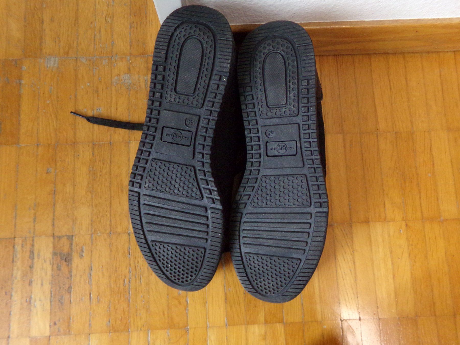 Chaussures hommes: Herren Halbschuh schwarz   Gr. 45 – D'occasion à Winterthur par Jessi_di 2