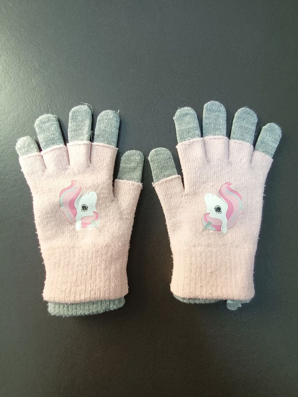 H&M Kinderhandschuhe: Winter Handschuhe Gr. 134/170 – Gebraucht aus Ried-Muotathal von lufo 1