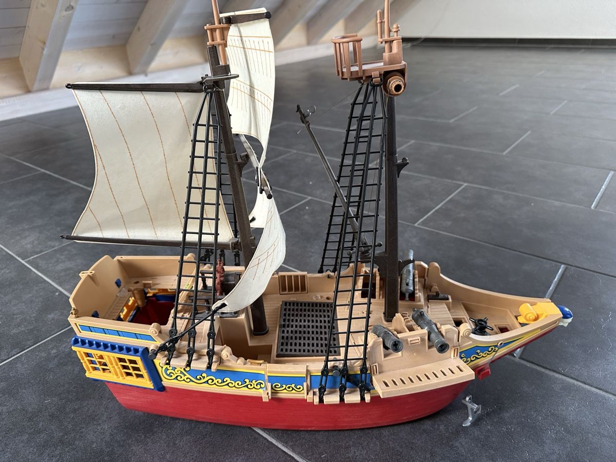 Playmobil Giocattoli: Playmobil Piratenschiff – Usato da Münchenbuchsee venduto da Lenga 2