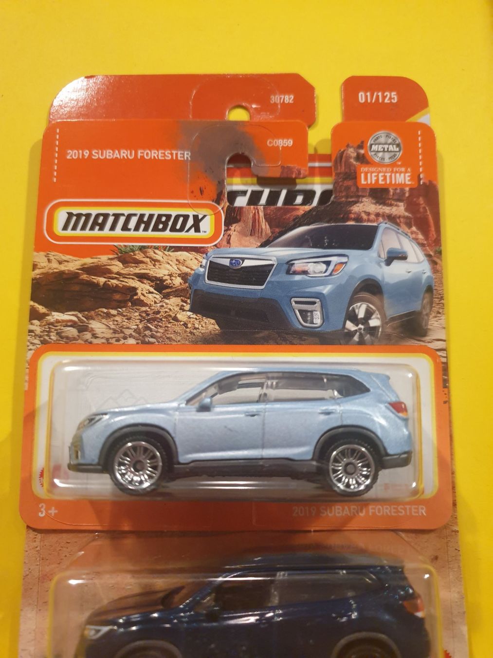 Matchbox Modellini d'auto: 2 x Matchbox 2019 SUBARU FORESTER – Nuovo e nell'imballaggio originale da Oftringen venduto da Rotor 2