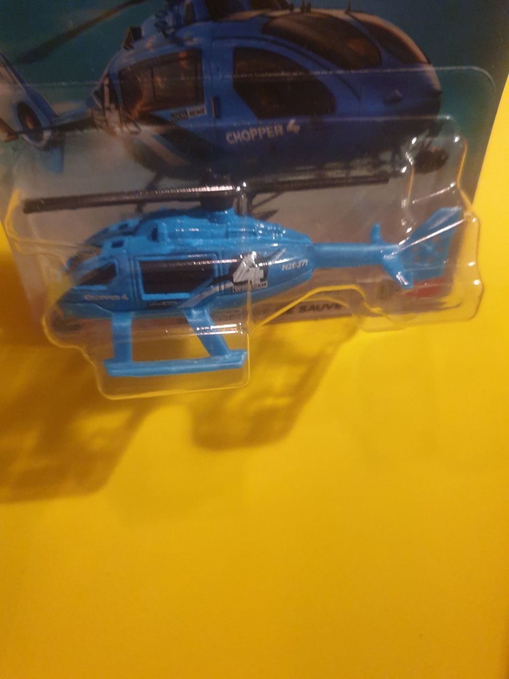 Matchbox Modellautos: Matchbox MBX RESCUE HELICOPTER – Neu und originalverpackt aus Oftringen von Rotor 3