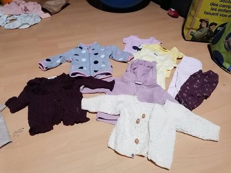 Kleiderpaket Mädchen Grösse 68