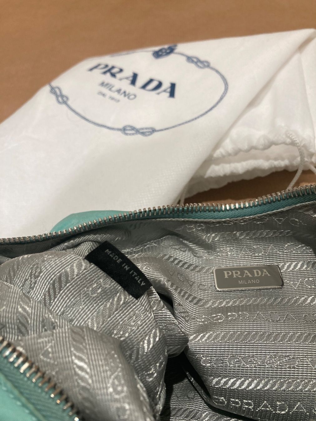 Prada Borse da donna: Prada bag re-edition nylon – Usato da Paradiso venduto da Kayakara 5