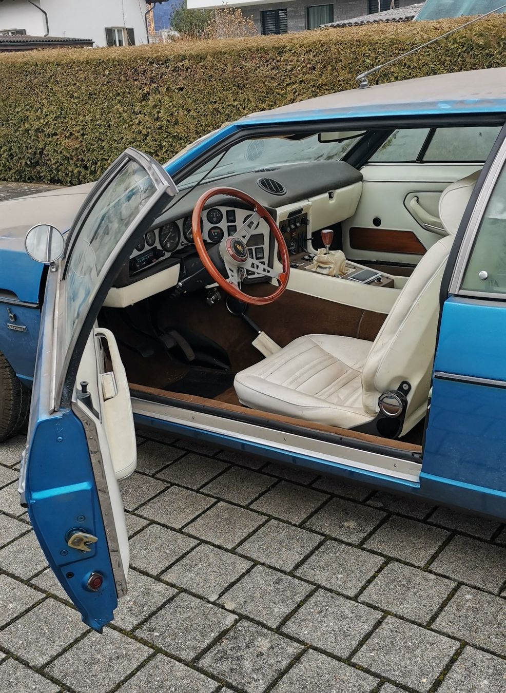 Lamborghini Autos: Lamborghini GT 400 Espada S3 1973 Veteranenfahrzeug – Gebraucht aus Derendingen von heinu62 2