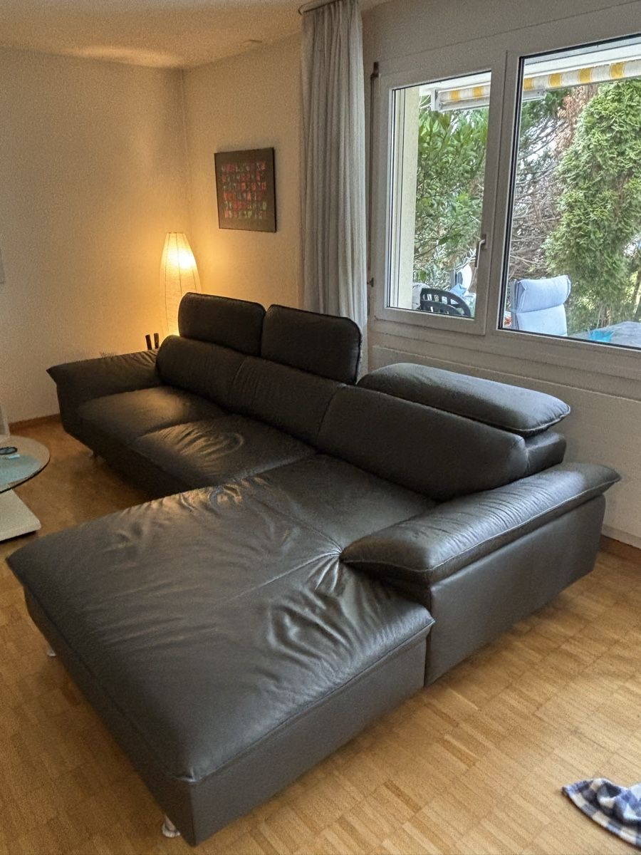 Divani: Sofa Anthrazit Echtleder – Usato da Volketswil venduto da 1970rog