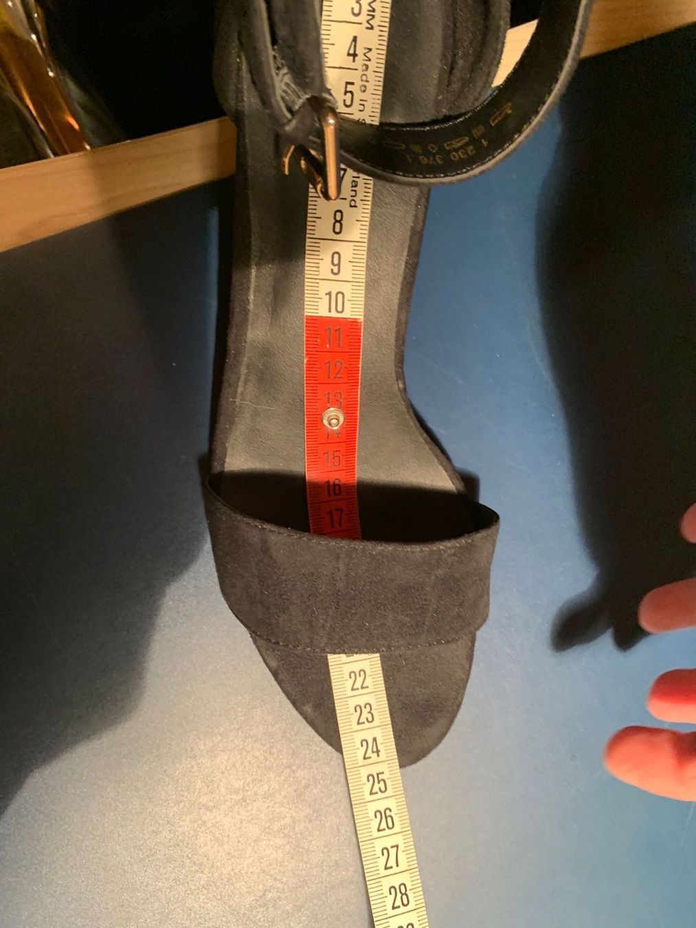 Scarpe da donna: Damenschuhe Gr. 37 – Usato da Niedergösgen venduto da 7591 2
