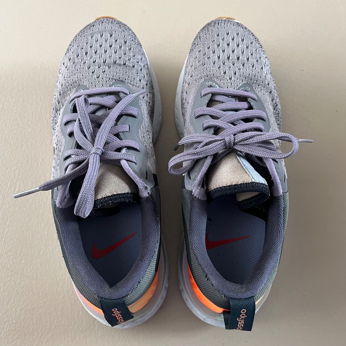 Nike Scarpe da donna: NIKE Odyssey React Sneakers 🩶 – Usato da Zürich venduto da ClosetQueen 5